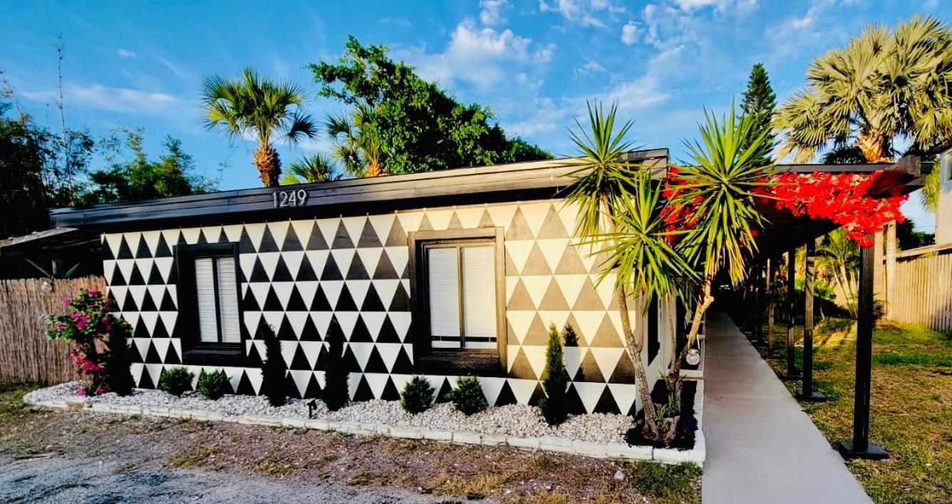 Beach Bungalows By The Sea 3 ココアビーチ エクステリア 写真